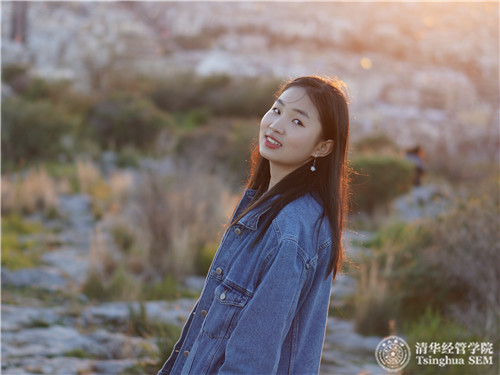 1591343294573072535.jpg 封面图_第一张人物图.jpg